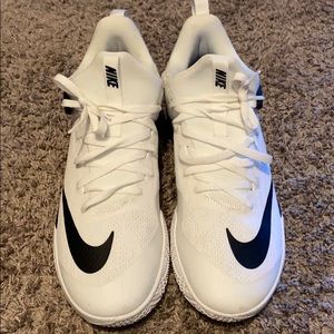 NIKE ZOOM SHIFT SZ: 14